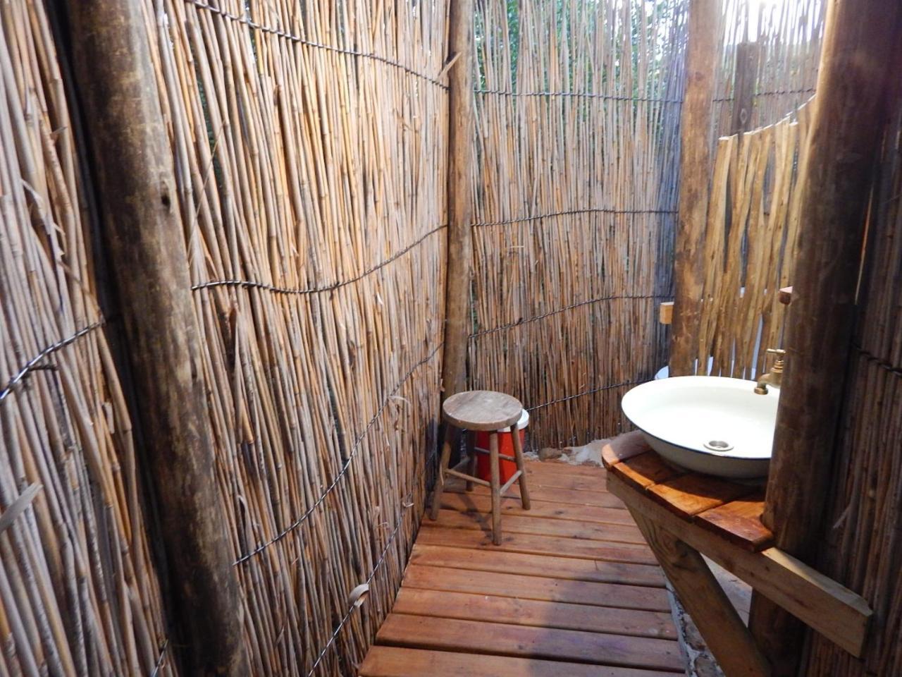 Отель Woodcutter'S Bush Camp At The Old Trading Post Уилдернесс Экстерьер фото